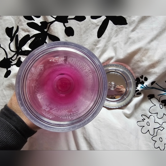 Starbucks cup - Picture 4 of 4